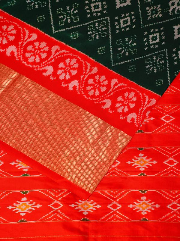 Black and red handloom pochampally silk saree